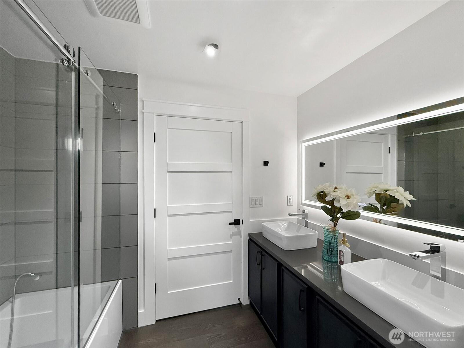 620 Stevens Avenue Northwest Renton, WA 98057 - Photo 8 of 23