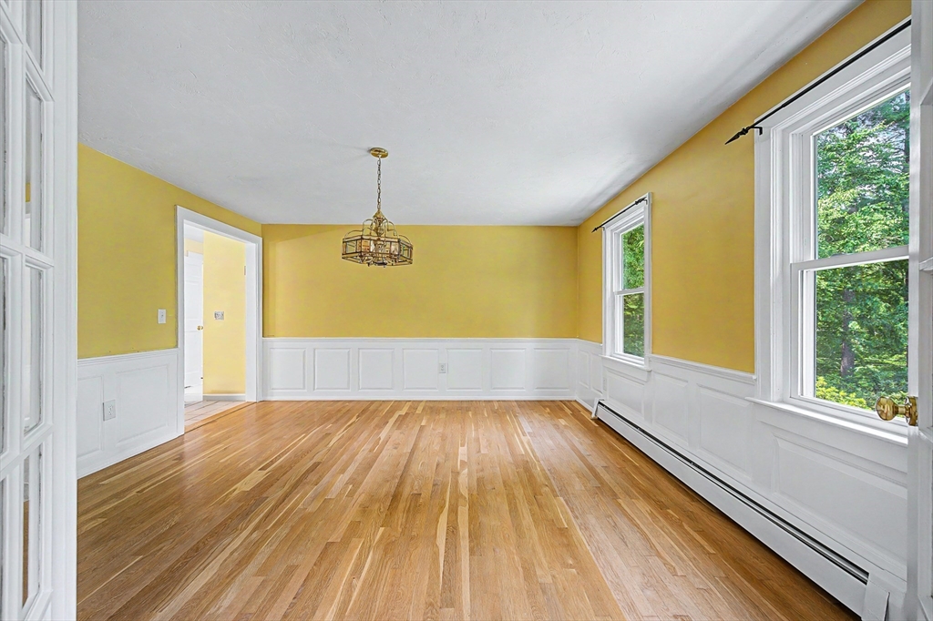 29 Pond Street Hopkinton, MA 01748 - Photo 11 of 42