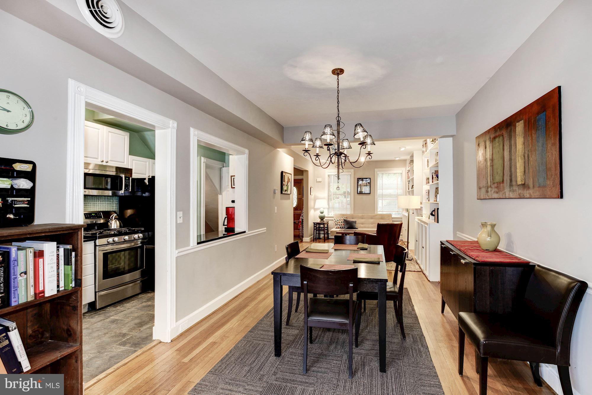 2426 Tunlaw Road Northwest Washington, DC 20007 - Photo 7 of 30 Dining Room