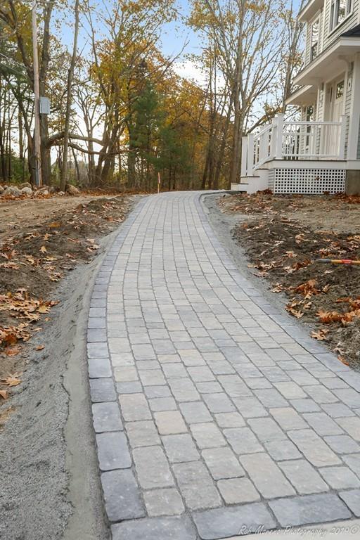 195 Rowley Bridge Road Topsfield, MA 01983 - Photo 2 of 11 Gallery Image 2