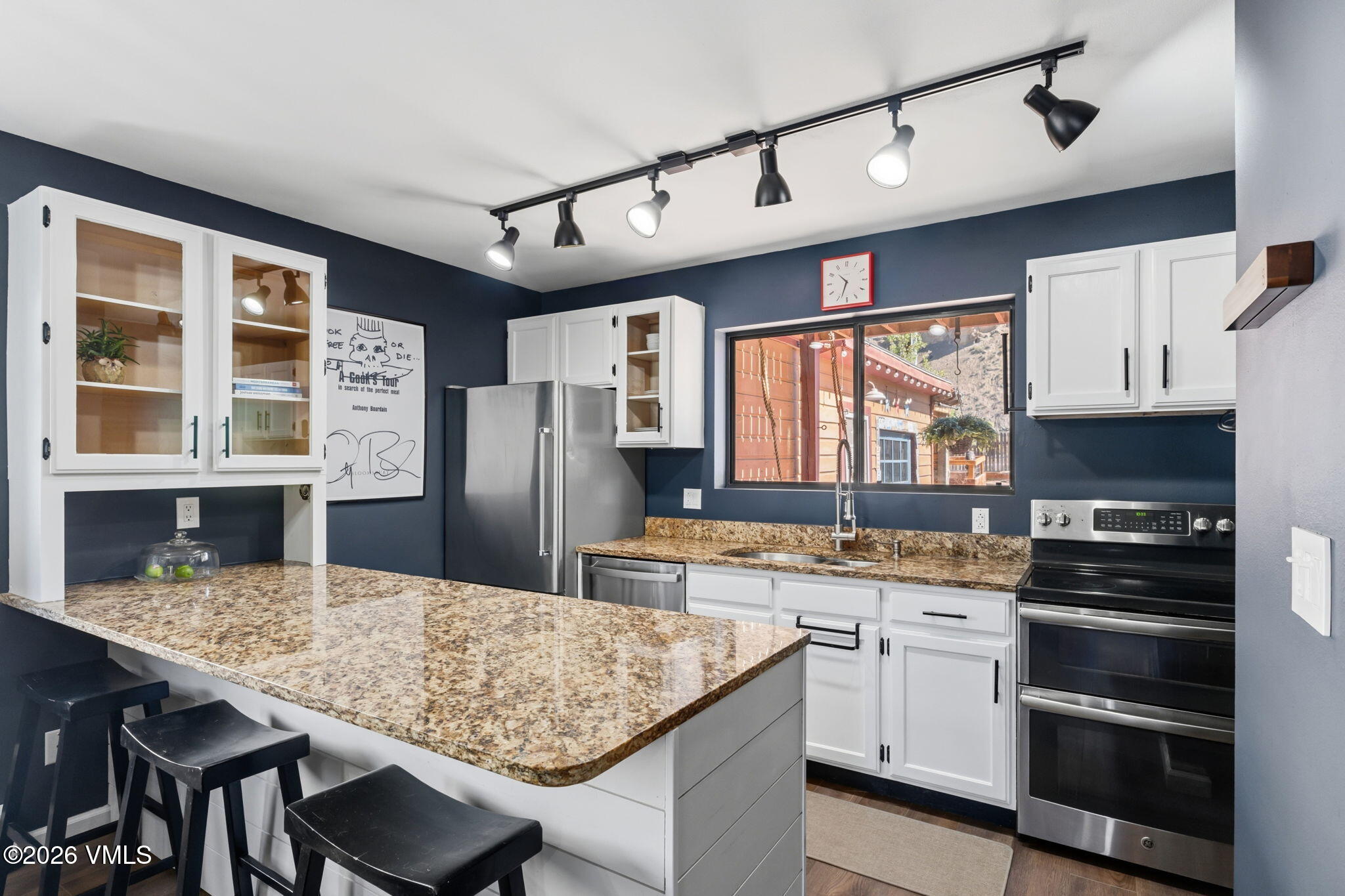 445 Porphyry Road, Unit 3 Gypsum, CO 81637 - Photo 6 of 24 12-web-or-mls-11