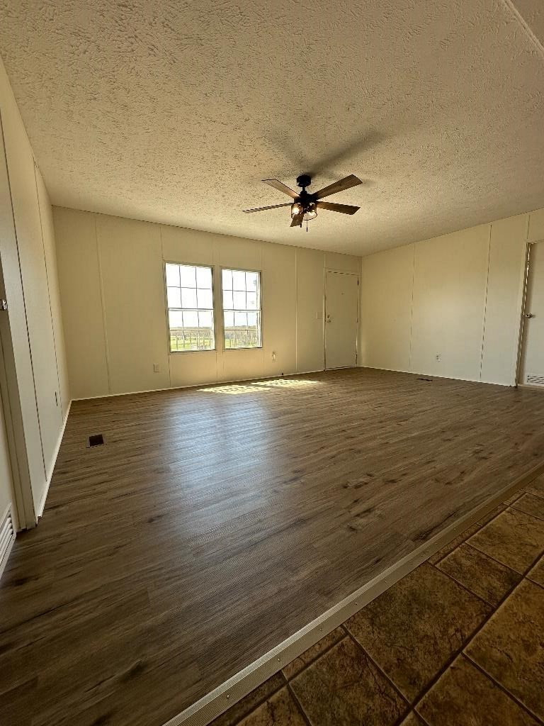 1455 Exchange Road Wildersville, TN 38388 - Photo 5 of 18 Photo 5
