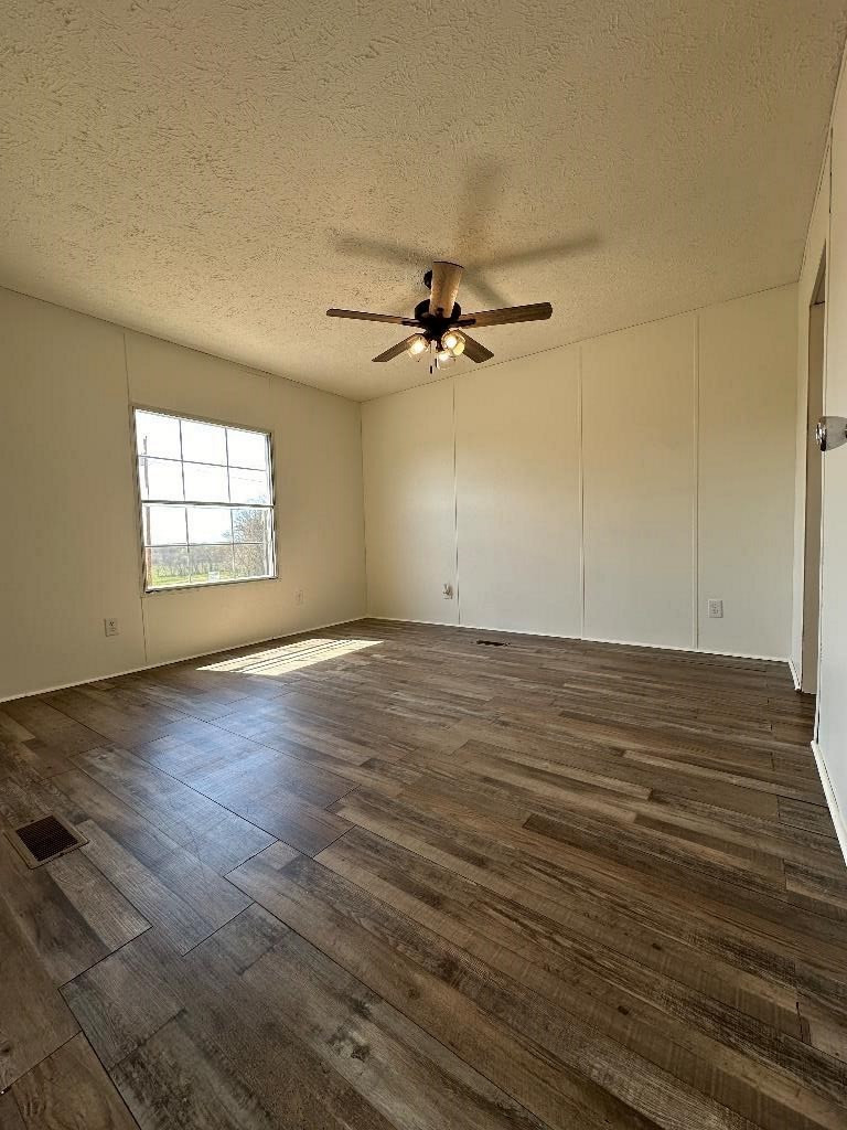 1455 Exchange Road Wildersville, TN 38388 - Photo 6 of 18 Photo 6