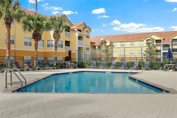 $1,675 | 10764 70th Avenue, Unit 2305, Seminole, FL 33772