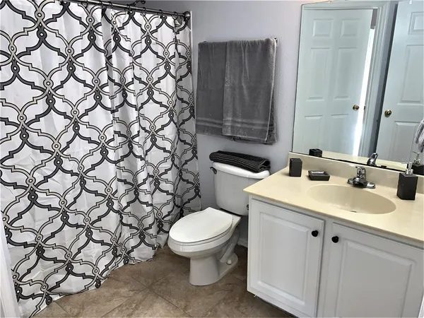 $1,675 | 10764 70th Avenue, Unit 2305, Seminole, FL 33772