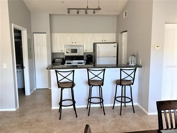 $1,675 | 10764 70th Avenue, Unit 2305, Seminole, FL 33772