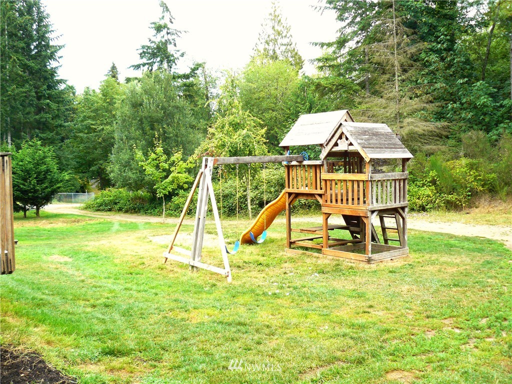 7350 Southeast Roper Lane Olalla, WA 98359 - Photo 2 of 8 Gallery Image 2