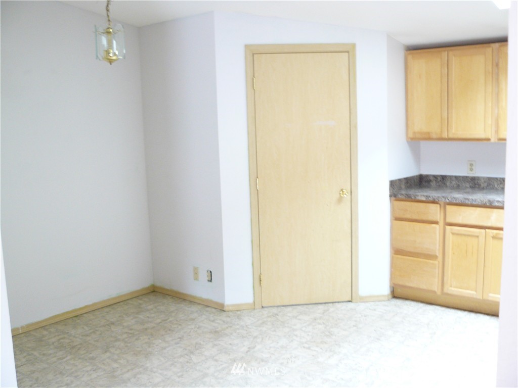 7350 Southeast Roper Lane Olalla, WA 98359 - Photo 6 of 8 Gallery Image 6