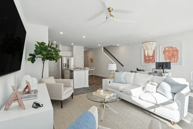 $269,390 | 730 Ridgley Drive, Summerville, SC 29486