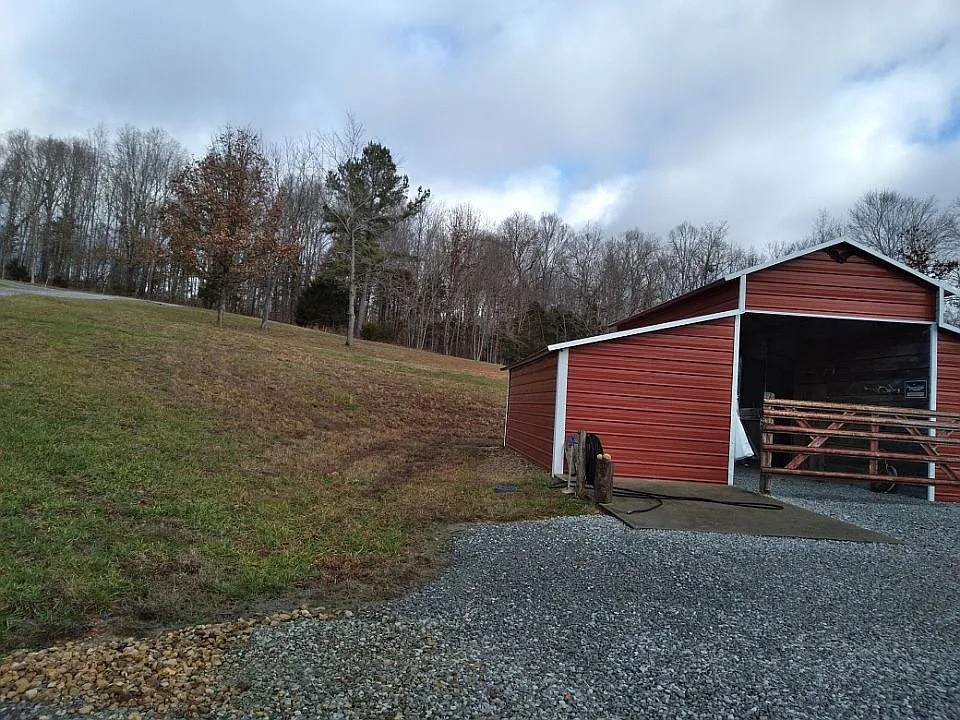 959 Herman Adams Road Cumberland City, TN 37050 - Photo 47 of 62 a view of outdoor space and yard