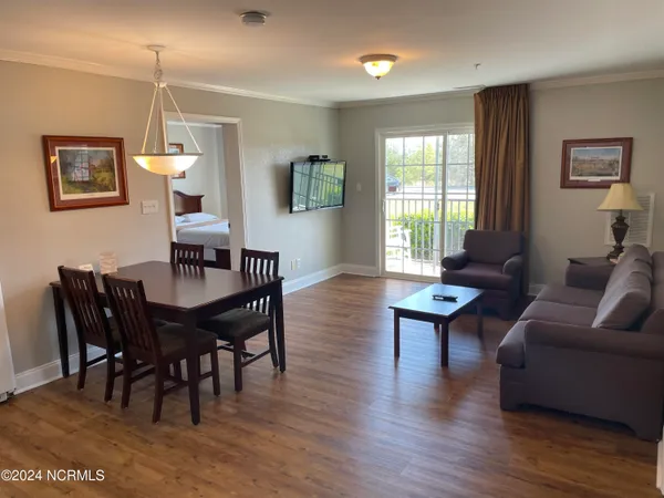 $1,700 | 520 Little River Farm Boulevard, Unit C100, Carthage, NC 28327