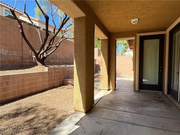 $2,500 | 5769 Danish Garden Street, Las Vegas, NV 89148
