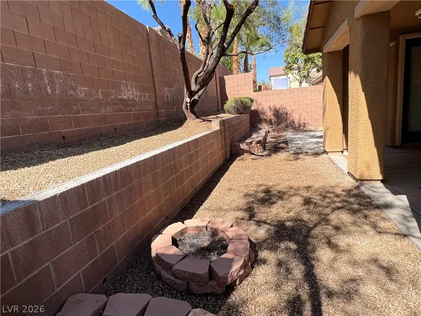 $2,500 | 5769 Danish Garden Street, Las Vegas, NV 89148