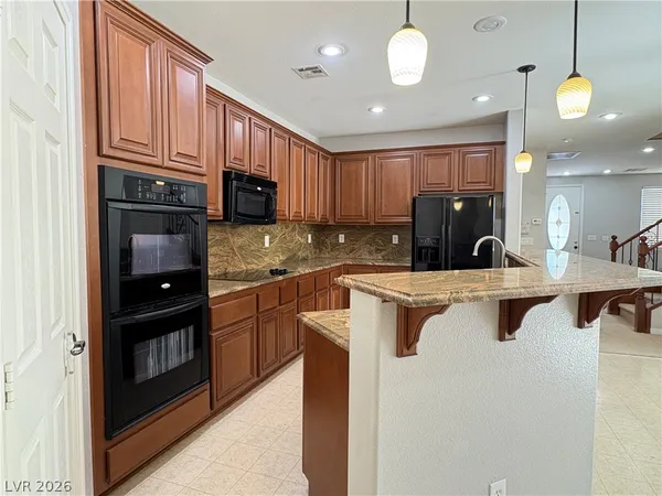 $2,500 | 5769 Danish Garden Street, Las Vegas, NV 89148