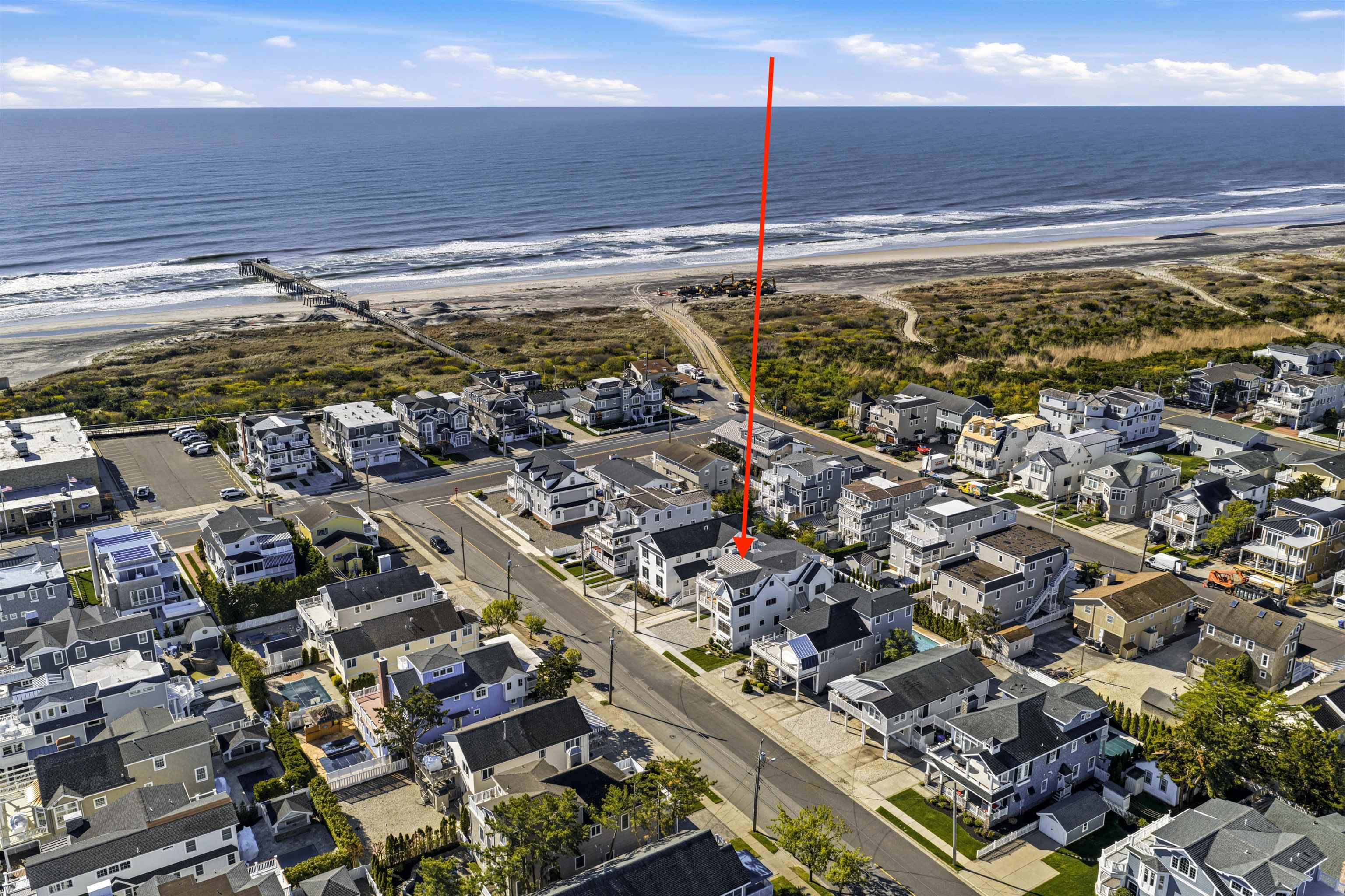 46 West 31st Avalon, NJ 08202 - Photo 2 of 50 a view of a city