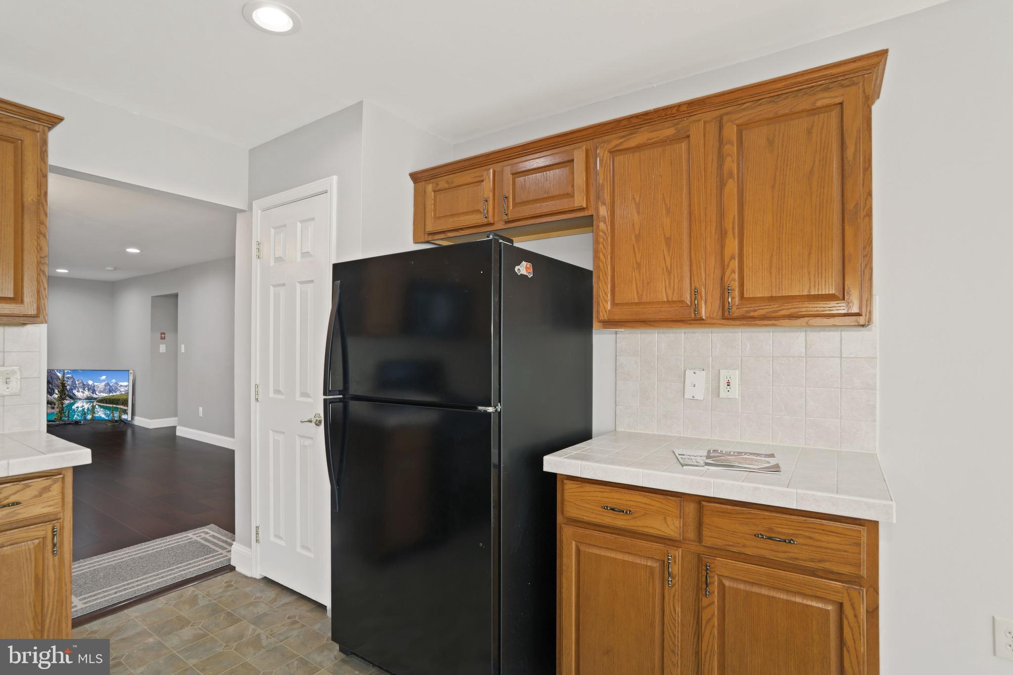 15 Brattleboro Road Swedesboro, NJ 08085 - Photo 6 of 22 Gallery Image 6