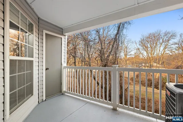 $2,208 | 690 Route 23, Unit 1251, Wayne, NJ 07470