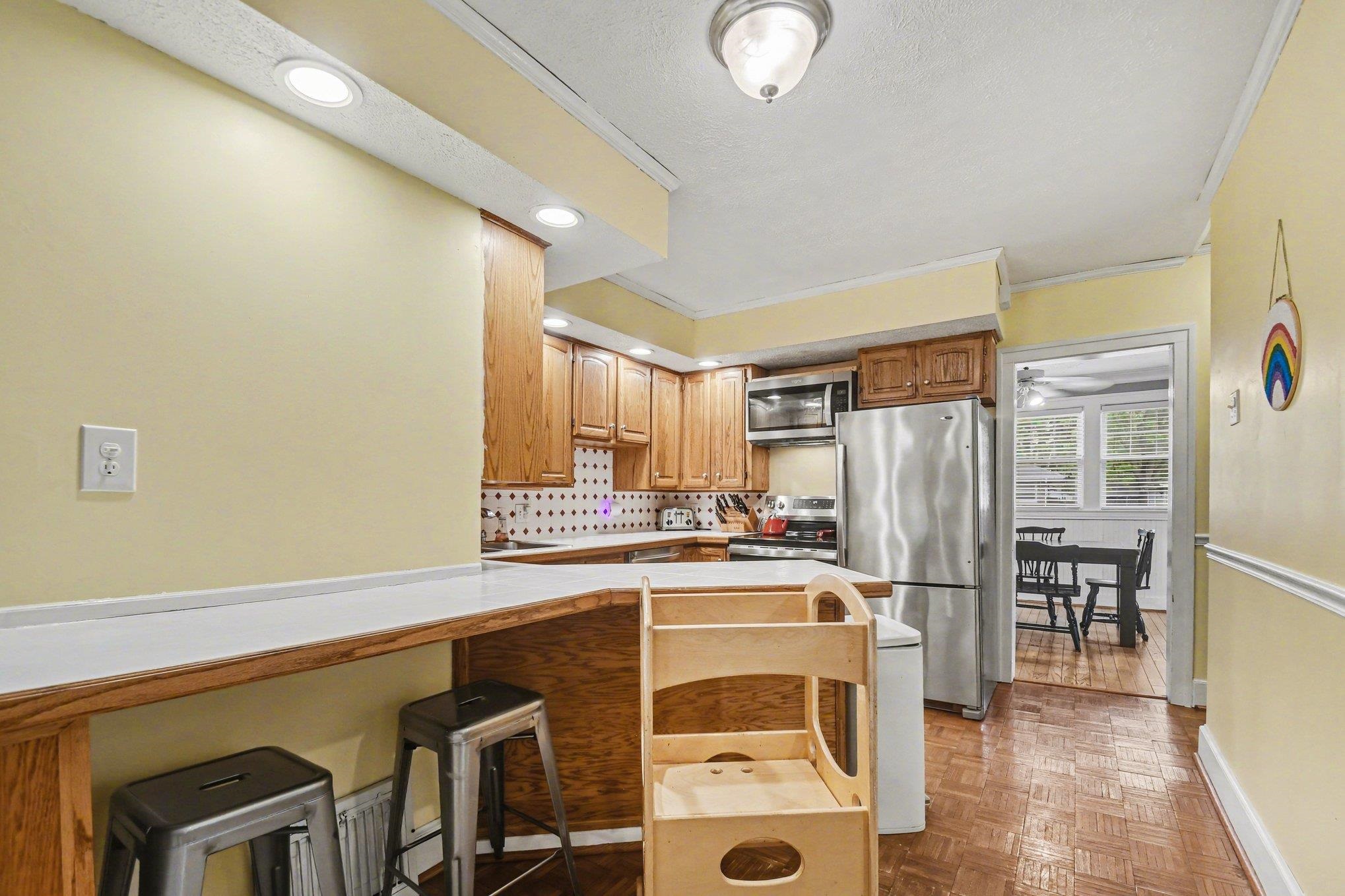 801 Maple Row Elkhart, IN 46514 - Photo 12 of 32