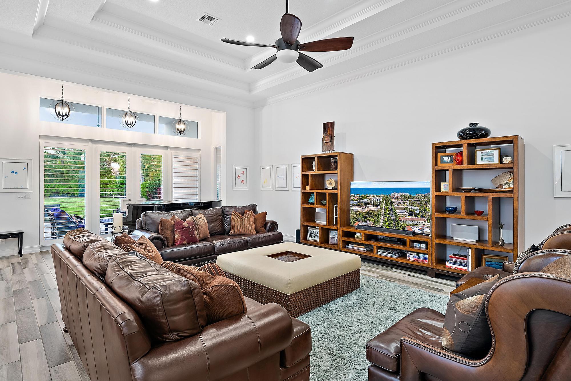 271 Carina Drive Jupiter, FL 33478 - Photo 16 of 43 271 Carina Dr