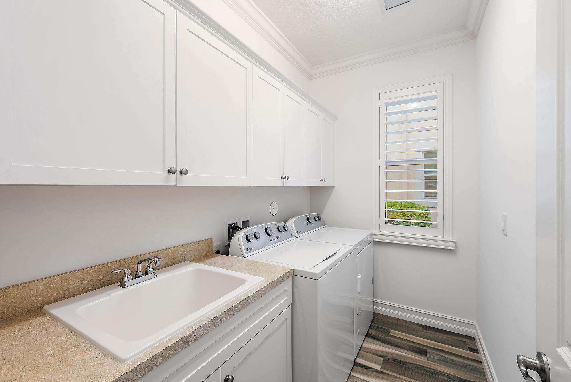 271 Carina Drive Jupiter, FL 33478 - Photo 29 of 43 271 Carina Dr