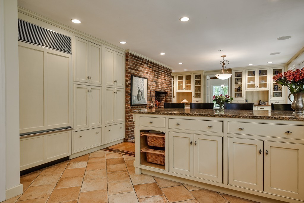 80 Cherry Brook Road Weston, MA 02493 - Photo 13 of 25