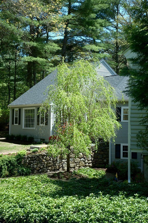80 Cherry Brook Road Weston, MA 02493 - Photo 22 of 25