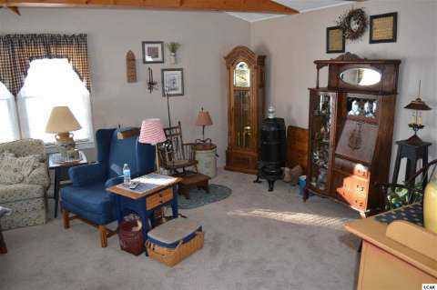 1235 East Carleton Road Adrian, MI 49221 - Photo 10 of 17 20391446-9.JPG