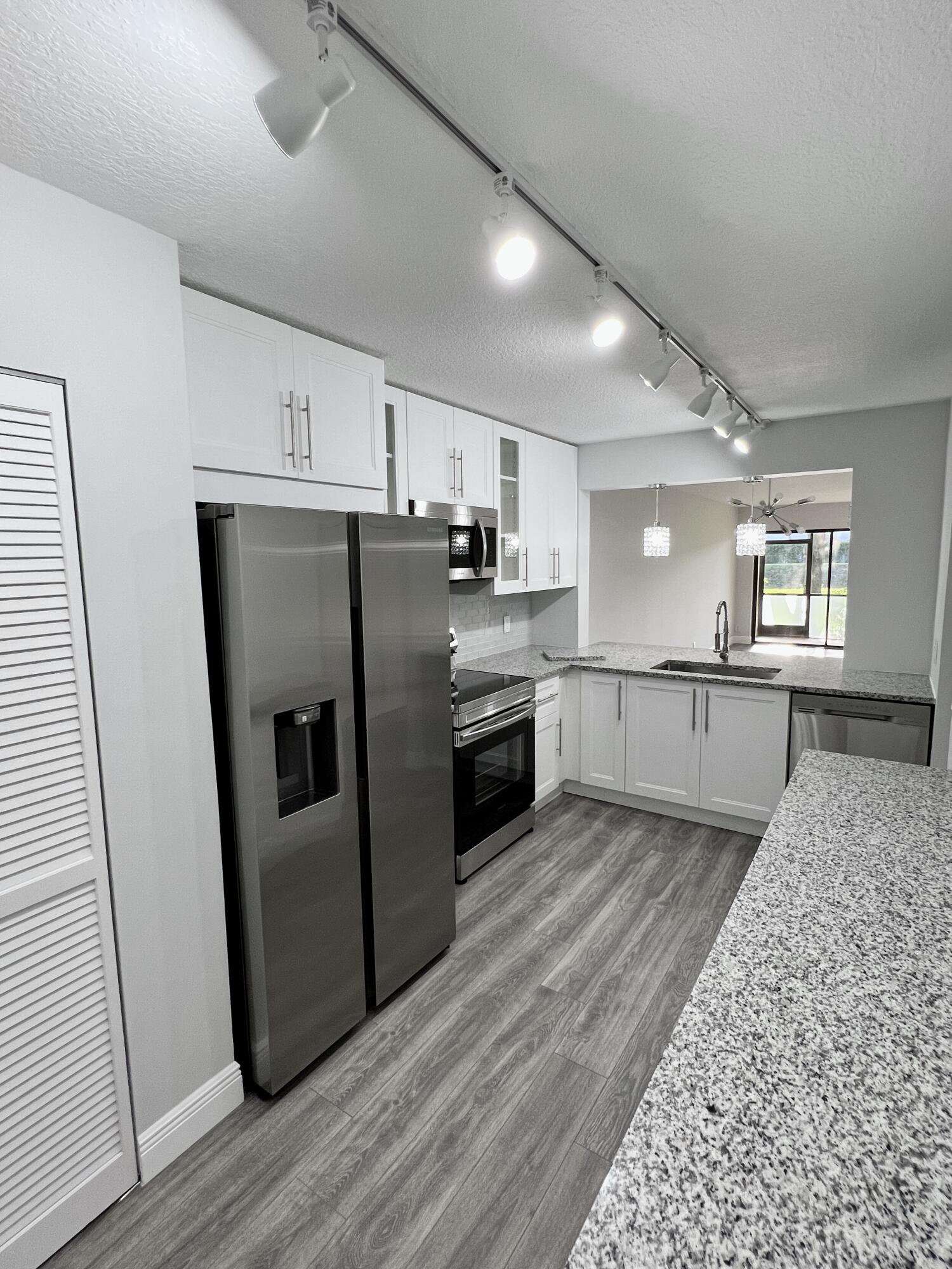 2890 Southwest 22nd Circle, Unit 241B Delray Beach, FL 33445 - Photo 5 of 36 5