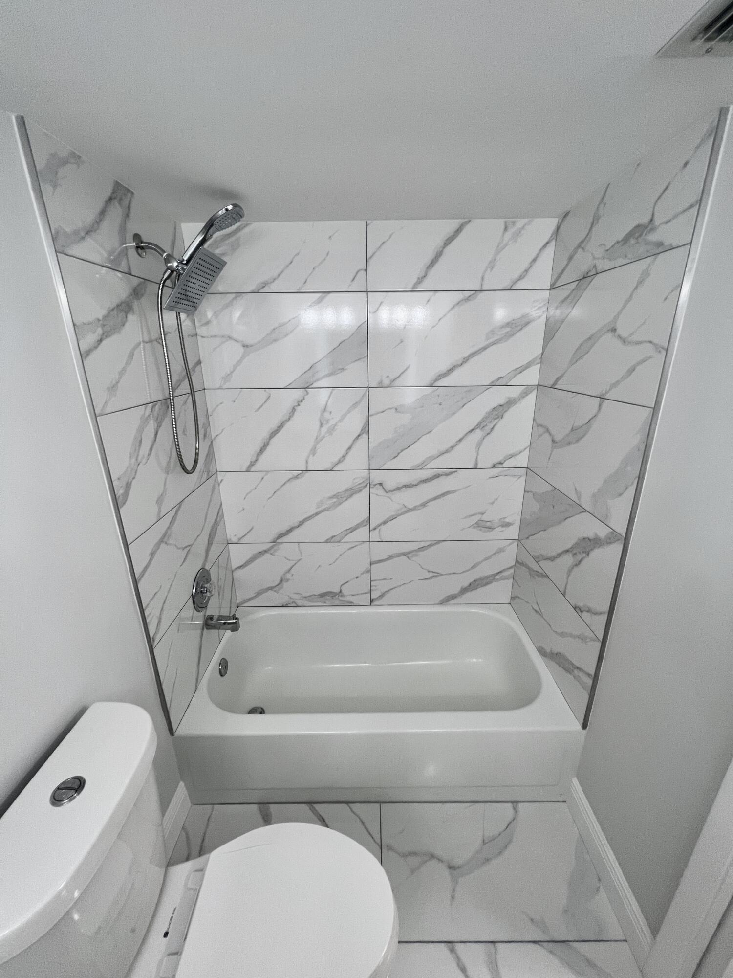 2890 Southwest 22nd Circle, Unit 241B Delray Beach, FL 33445 - Photo 10 of 36 10