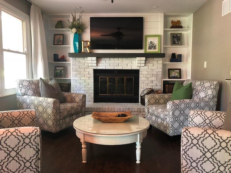952 Long Branch Road Troy, IL 62294 - Photo 3 of 21 Gallery Image 3