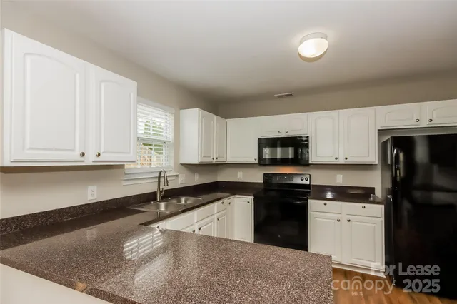 $1,955 | 609 Castlefin Court, Statesville, NC 28625