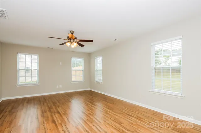 $1,955 | 609 Castlefin Court, Statesville, NC 28625