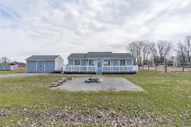 $189,000 | 27180 Montonna Shores Road North, Lyme, NY 13693