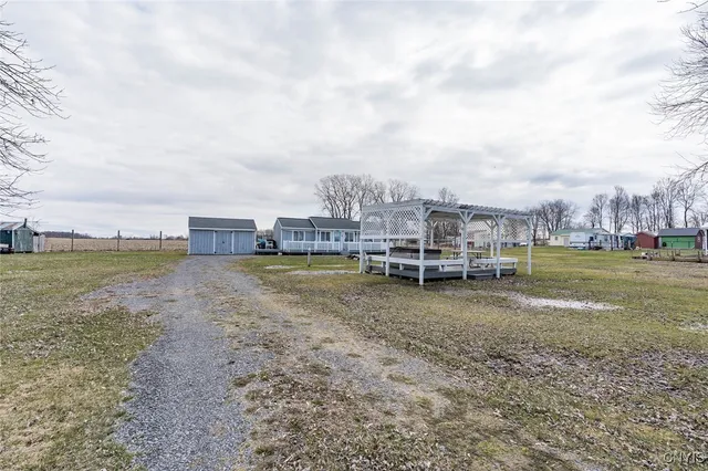 $189,000 | 27180 Montonna Shores Road North, Lyme, NY 13693