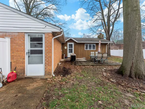 $234,900 | 414 West Harrison Street, Millstadt, IL 62260