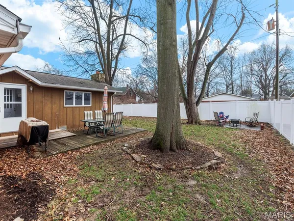 $234,900 | 414 West Harrison Street, Millstadt, IL 62260