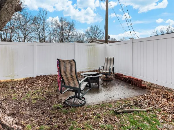 $234,900 | 414 West Harrison Street, Millstadt, IL 62260