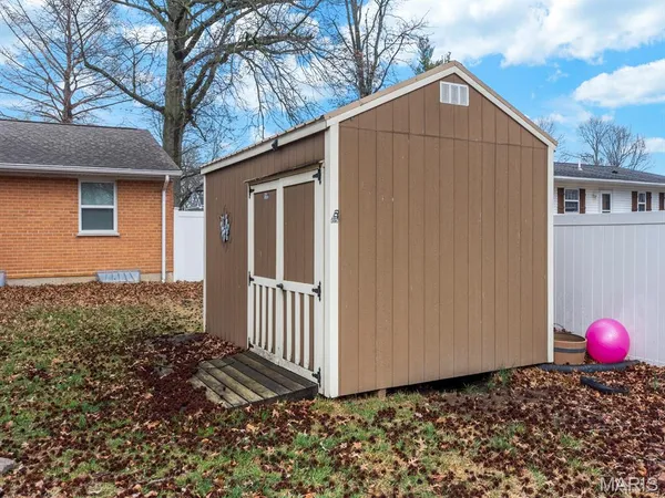 $234,900 | 414 West Harrison Street, Millstadt, IL 62260