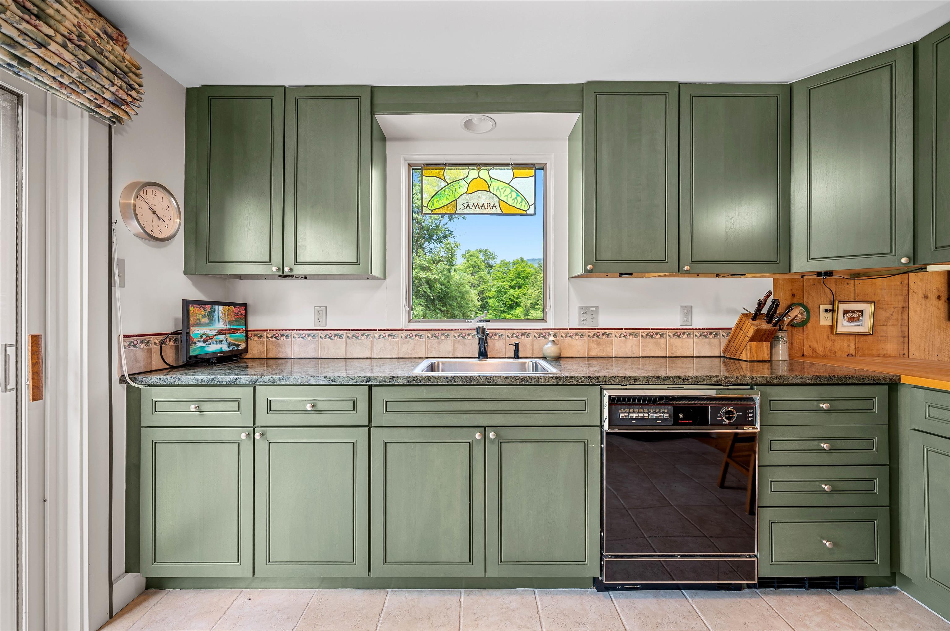 95 Thatcher Brook Road Waterbury, VT 05677 - Photo 14 of 57