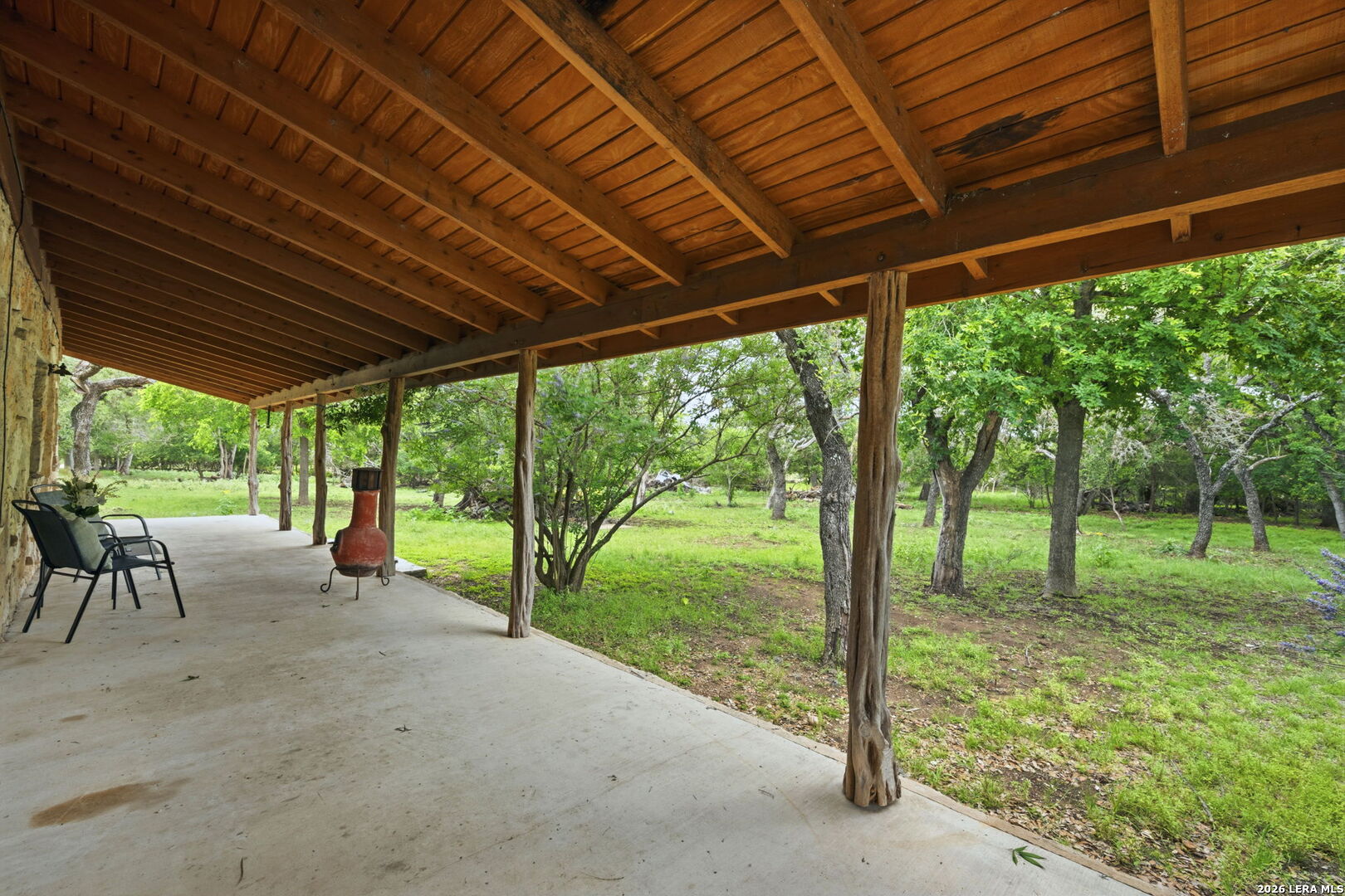 340 Rio Oak Road Pipe Creek, TX 78063 - Photo 4 of 39