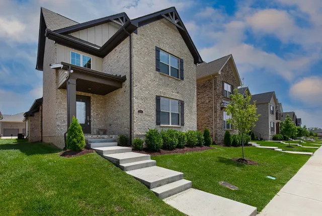 $2,250 | 1025 Paddock Park Circle, Gallatin, TN 37066