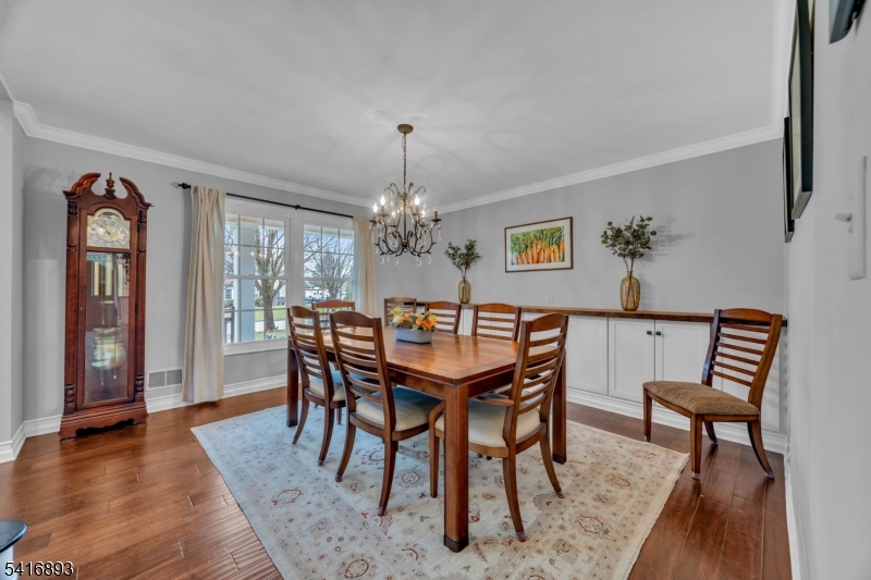 8 Governor Road Flemington, NJ 08822 - Photo 16 of 44