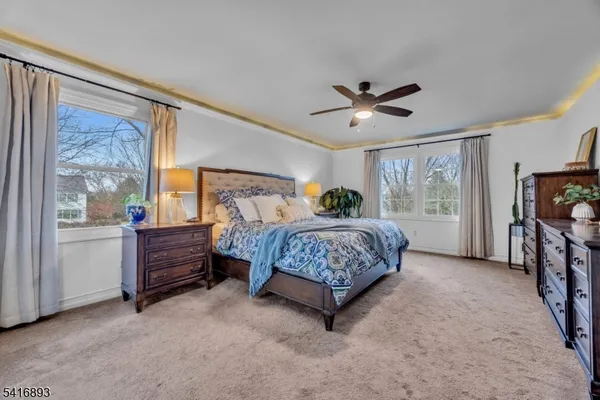 $899,999 | 8 Governor Road, Flemington, NJ 08822