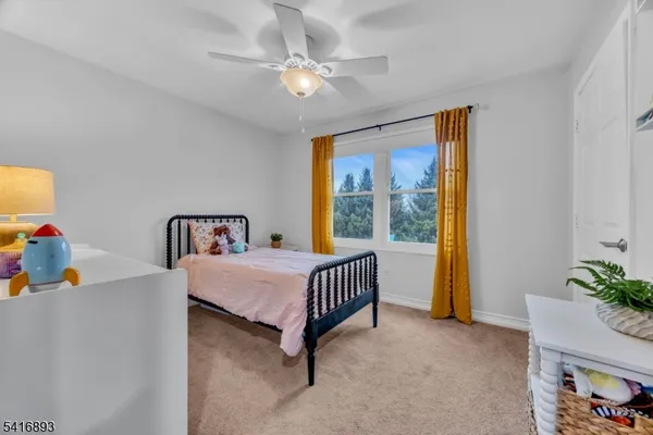 $899,999 | 8 Governor Road, Flemington, NJ 08822