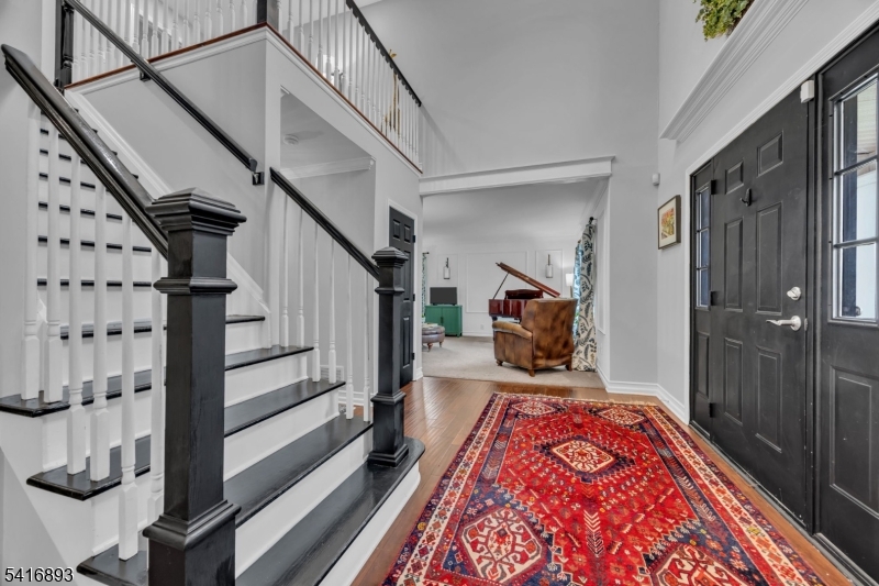 8 Governor Road Flemington, NJ 08822 - Photo 5 of 44