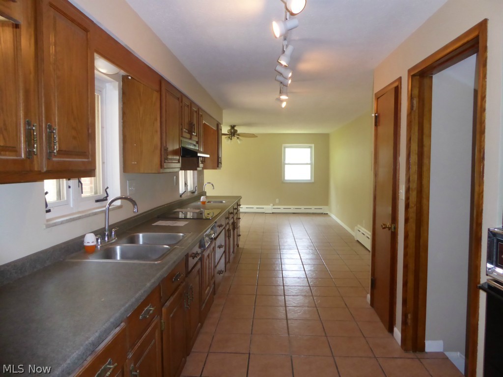 25760 Highland Road Cleveland, OH 44143 - Photo 6 of 24