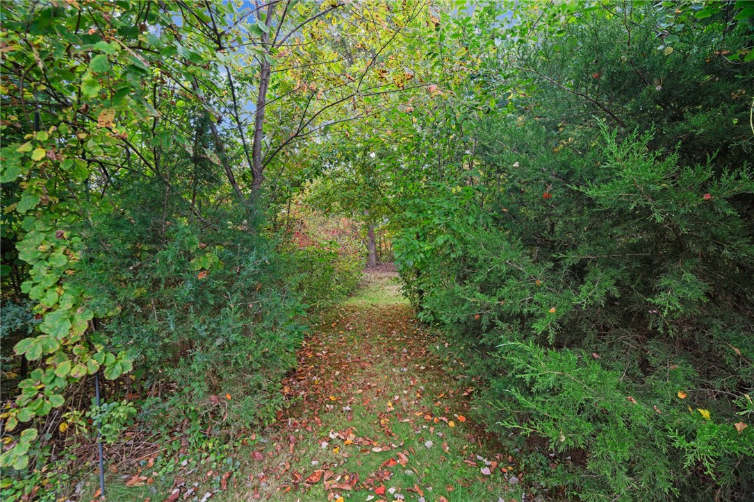 39 Woodlawn Road North Smithfield, RI 02896 - Photo 34 of 36 Gallery Image 34
