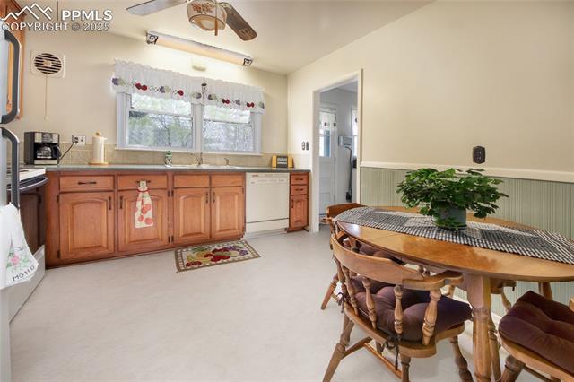 2354 Valley Forge Road Colorado Springs, CO 80907 - Photo 7 of 20 EAT IN KITCHEN