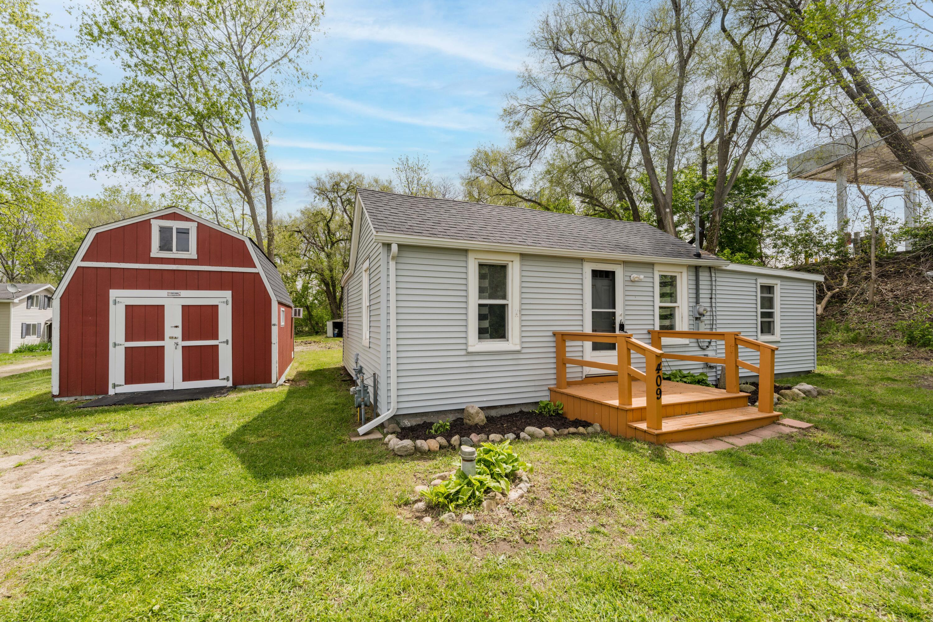 409 River Road Plainwell, MI 49080 - Photo 17 of 23 DSC08072-Edit