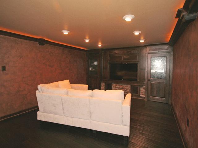 6969 Warwick Road Indianapolis, IN 46220 - Photo 18 of 24 Gallery Image 18